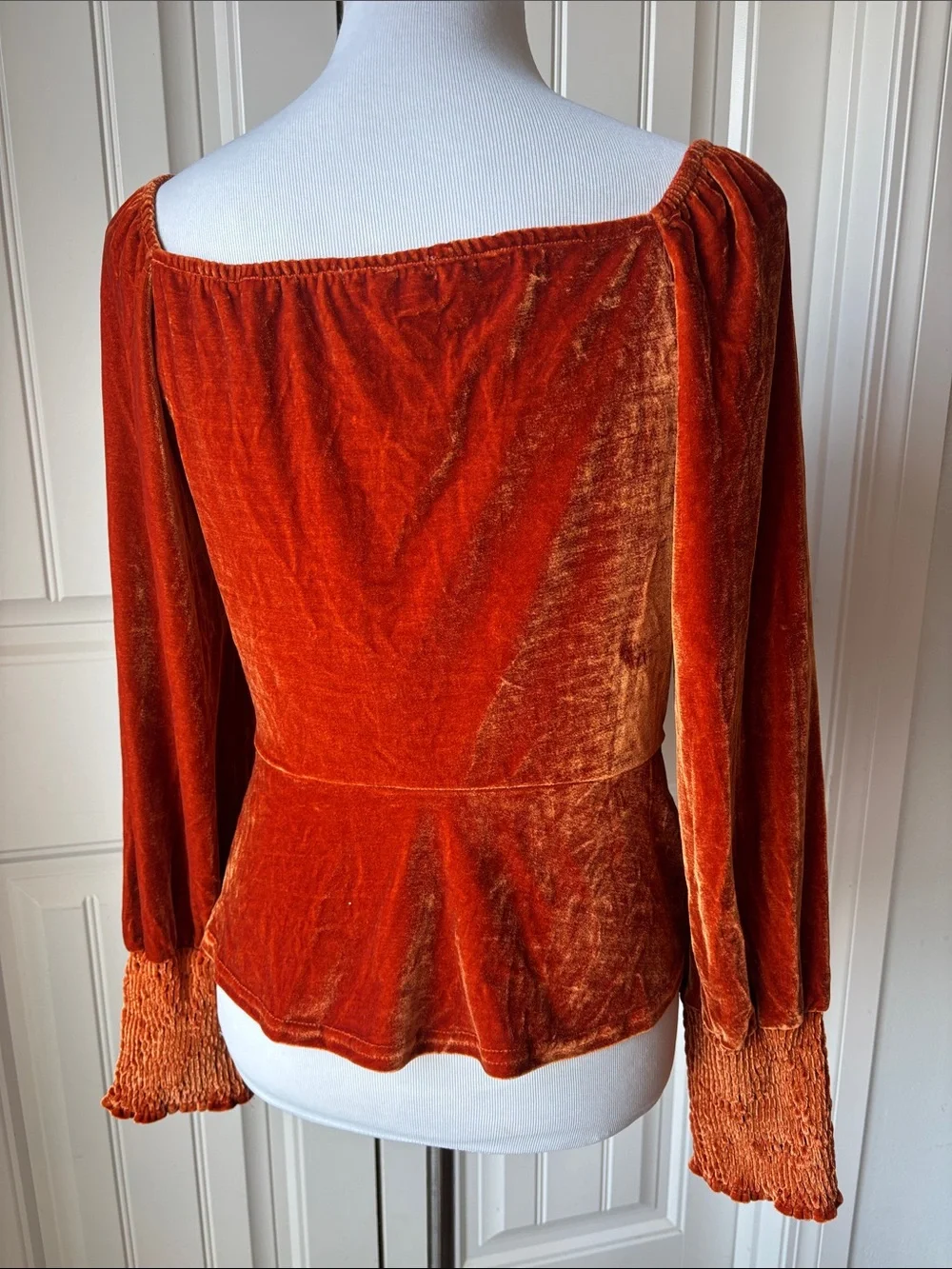 Amber Skye Rust Orange Crushed Velvet Ruched Sweetheart Top L